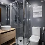 홈스테이 Coliving - Vive En La Zona De Moda Del Centro De *