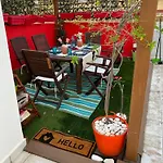 Privada Con Bano En Un Moderno Y Centrico Atico En Ciutat Vella *