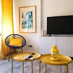 Apartment Tangerine By Go Nomad Valencia