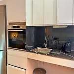 Apartment Travel Habitat Loft Sea & Port