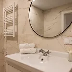 Florit Flats - The Patraix Hood * Walencja