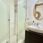 Complejo De Playa Con Terraza