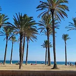 Travel Habitat Loft Sea & Port