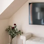 Apartmán District Key - Valencia, Jose Iturbi 10 *