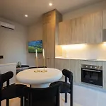 Loft - B 1-6 Smart Access & Urban Calm