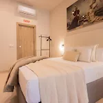 Loft - B 1-6 Smart Access & Urban Calm