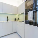 Apartment Gmg & Valencia