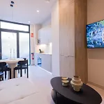 Loft - B 1-6 Smart Access & Urban Calm شقة
