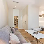 Ξενοδοχείο Melia Plaza 4*