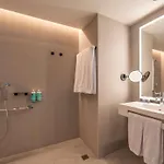 Hotel Novotel Lavant 4*