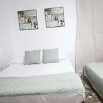 Alquiler Universidades Malvarrosa Playa Maritim Solo Familias Con Ninos * Valencie