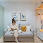 Florit Flats - 4 Guests With Ac And Wifi Near Sorolla Train Station