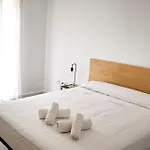 Two Two Bath With A Big Private Terrace *