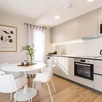 Brand New And Stylish 1 Bdr By Invalencia Valencie
