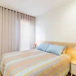Brand New And Stylish 1 Bdr By Invalencia Apartmán