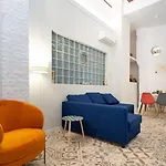 Clero Flat By Invalencia * فالنسيا