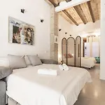 Cozy With Terrace In Ruzafa By Invalencia