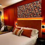 Apartment The 153 *