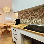 Travel Habitat Peset Aleixandre Valencie