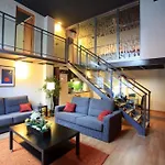 Lägenhet Ciudad Artes *