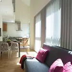 Singularstays Comedias Valence