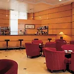 Nh Center 4*