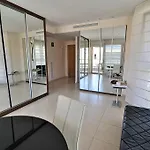 דירה Valencia Beach Apartments ולנסיה
