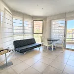 Valencia Beach Apartments ולנסיה