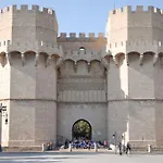 Daire Travel Habitat Plaza Del Pilar. *