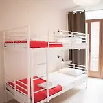 Hulot Πανσιόν 3*