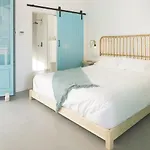 La Mas Bonita *