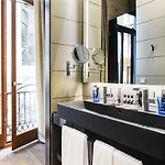 One Shot Mercat 酒店