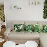 Apartup Patacona Attic I 아파트 *