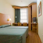 Hotel Nh Ciencias 3*