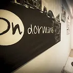 瓦伦西亚多米尔旅舍 3*