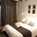 Total Elegance Apartment