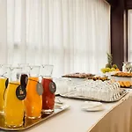 فندق سنتر 4*