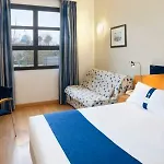 Hotel Express Ciudad De Ciencias, An Ihg 3*