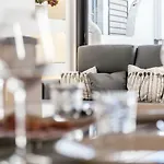 Florit Flats - Center Luxurious 1br 1ba Terrace Wi-fi Ac Daire