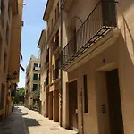 Travel Habitat Plaza Del Pilar.