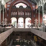 Colon Market Downtown דירה