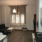 Zerka Sendra Apartment *