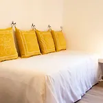Singularstays Center Апартаменты *