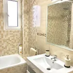 Apartment Cozy In Valencia! Wi-fi ! *