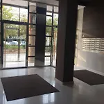 En La Ciudad De Ciencias Y Cerca De La Playa 아파트