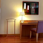 Istay By Nh Ciudad De Hotel Valencia