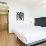 Ilunion Aqua 3 3*