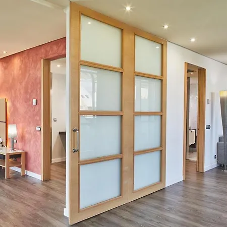 Silken Puerta 4*