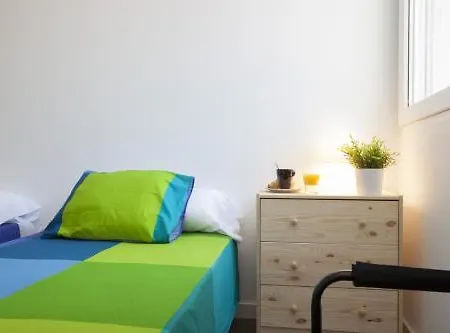 Singular Station Apartament