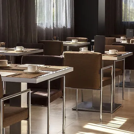 Ac By Marriott Отель 4*